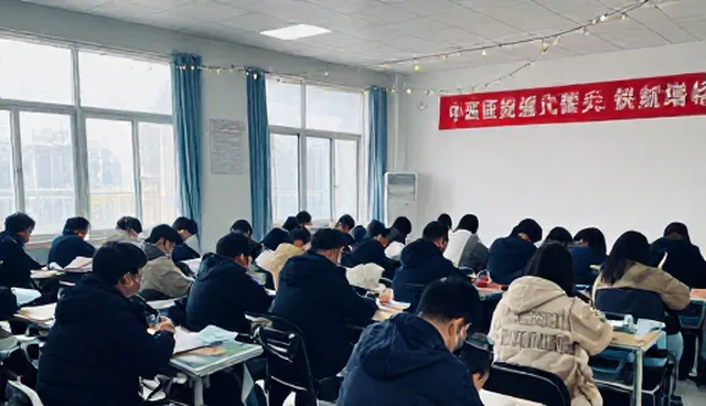 学习规划平台优化:如何选型与维护教学资源